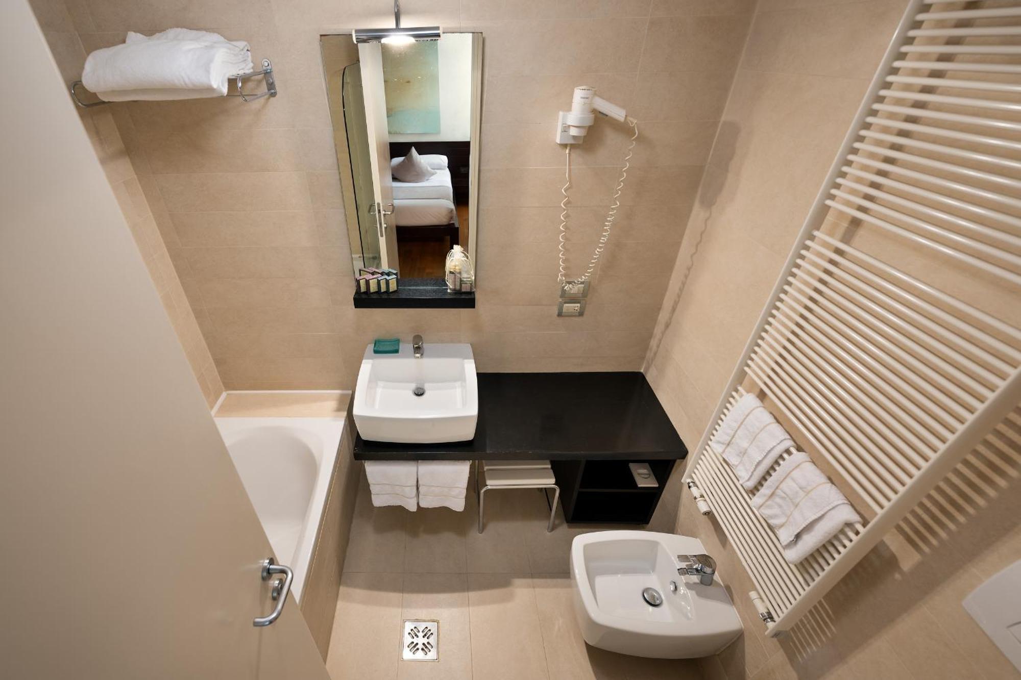 Ca' Pozzo Gasthuis 3*